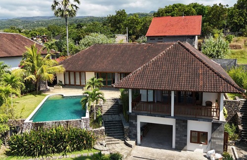 Tejakula Villa | Ponjok Batu Residence