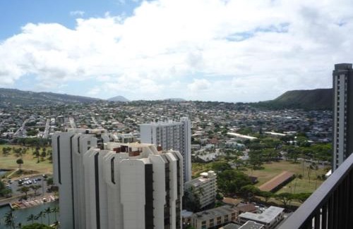 Waikiki Apartment | PonoAloha