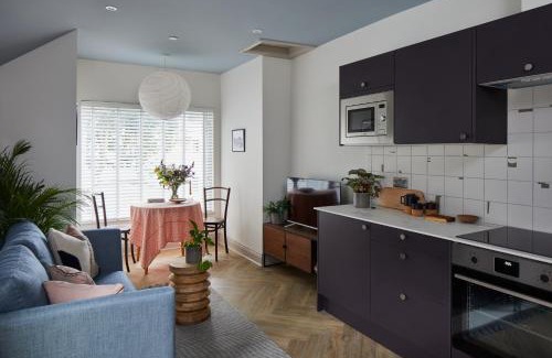 Pontcanna Apartment | Pontcanna by Black Door Stays