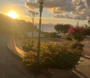 Drapia Apartment | Pool, Garten Und Aussicht, 4Km Von Tropea