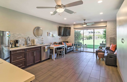 Palm Desert Apartment | Pool & Hot Tub Access: Palm Desert Studio Condo