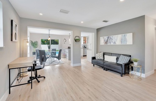 Delray Beach House | Pool Paradise in East Delray Beach 5 minutes from Downtown and beaches