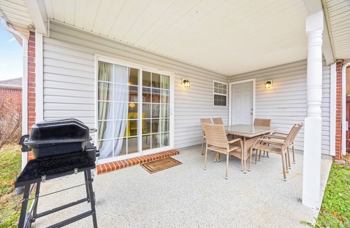 Bentonville House | Pool, ping-pong and foosball tables! Kid, bike, dog & work friendly.