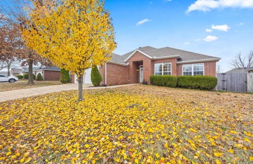 Bentonville House | Pool, ping-pong and foosball tables! Kid, bike, dog & work friendly.