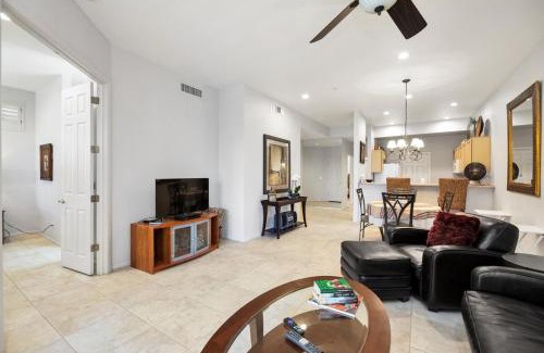 McCormick Ranch House | Pool-side, 1st Flr, Lake Subd-trail, Walk 2 Dining