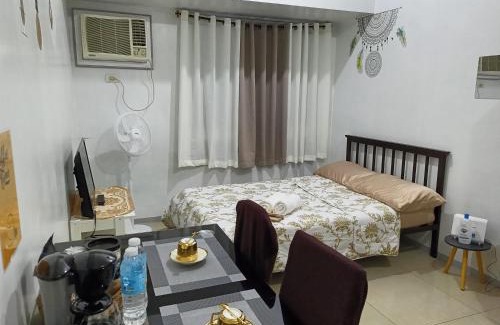 Legazpi Village Apartment | Pool view studio at The Beacon, Makati