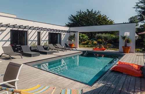 La Turballe Villa | Pool villa