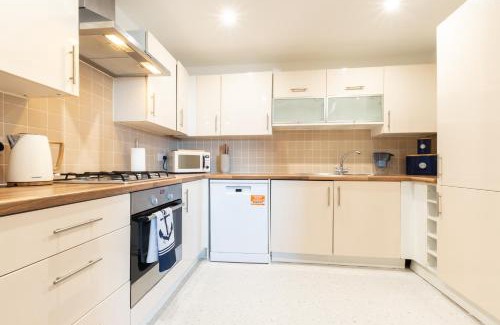 Poole Apartment | Poole Quay Apartments- City Centre