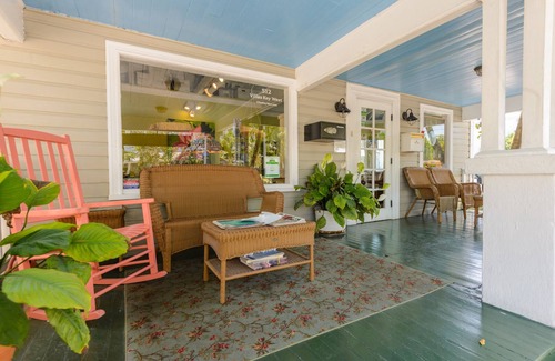 Downtown Villa | Poolside King Room Steps from Duval!