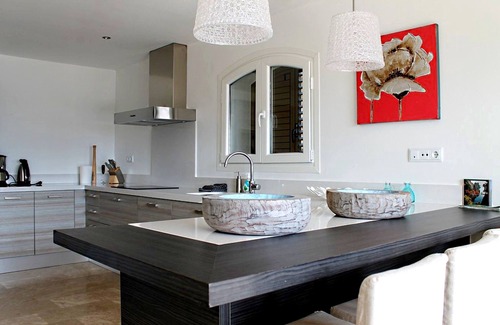 Santa Cristina de Aro Villa | Poolside Villa near the Coast