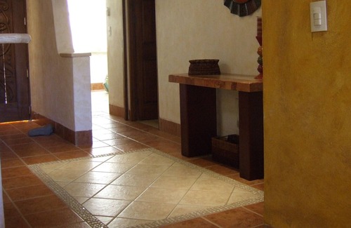 La Paz Villa | Poolside Villa in Beautiful Complex