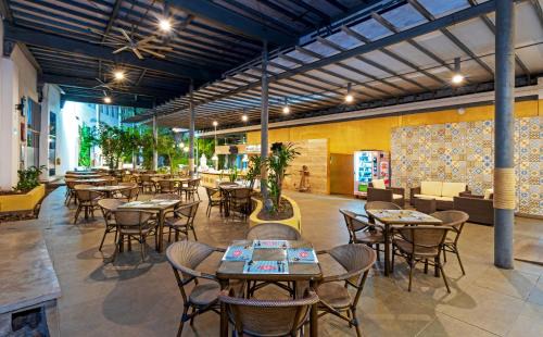 Cartagena District Hotel | Pop Art Hotel CLC Mamonal Cartagena