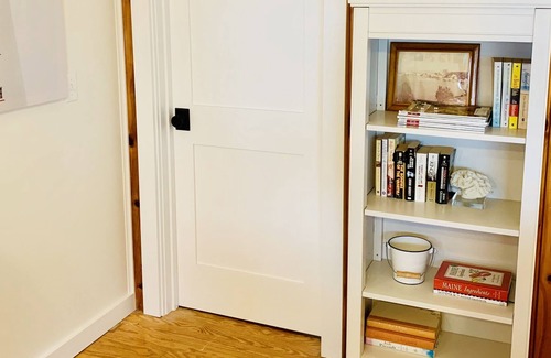 Phippsburg House | Popham Beach Cottage with Game Room