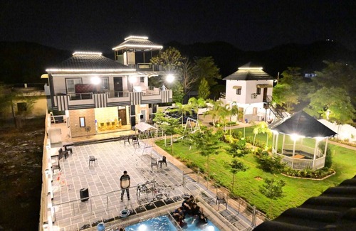 Jaipur Hotel | Popli Paradise Resort