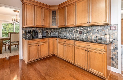 Mount Mourne House | Popular Pet Friendly Lake Home! Pool, Hot Tub & Sandy Beach! Book Summer '26 NOW