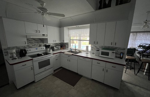 Port Charlotte House | Port Charlotte House with Electric Heated Pool - up to 86 Degrees!