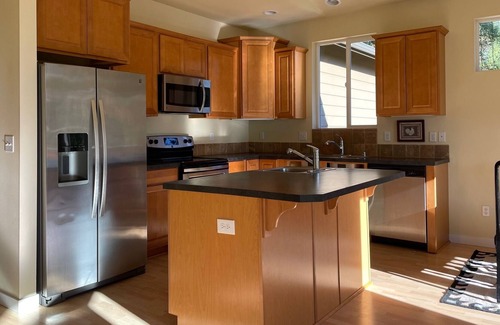 Port Townsend House | Port Townsend spacious home in a country setting.