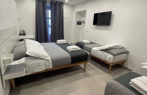 Historic Centre House | Porta Nuova Suite 57