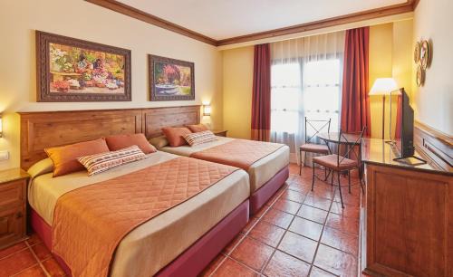 Salou Hotel | PortAventura Hotel El Paso - Includes unlimited access to PortAventura Park & 1 access to Ferrari Land