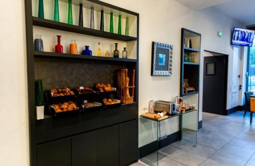 15th Arrondissement Hotel | Porte de Versailles Hotel