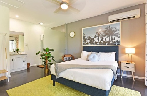 Keinbah House | Porter Place at Poppy Hill Farm