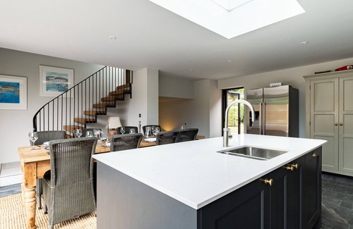 Rock Cottage | Porthilly Greys