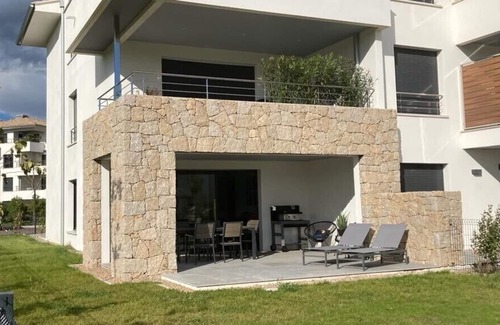 Porto-Vecchio Apartment | Porto Vecchio (1,5km from the center), Apartment 6 pers with swimming pool