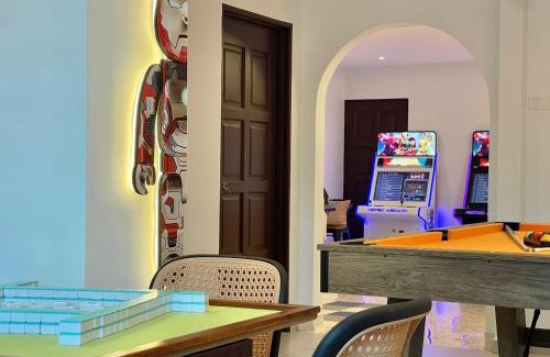Taman Aman Villa | PortugueseSeaVilla 26pax