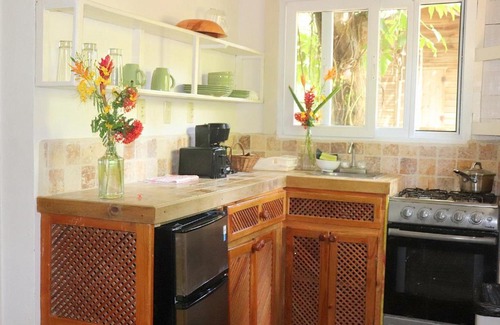 Antoneys Cay Hotel | Posada Arco Iris, West End