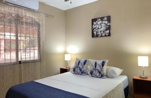 Liberia Apartment | Posada Florencia AC near Guanacaste Airport