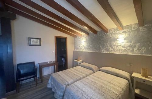 Santillana del Mar House | Posada La Solana - Adults Only