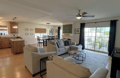 New Buffalo House | Postcard Perfect