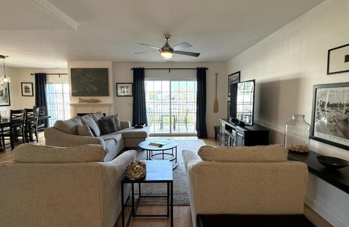 New Buffalo House | Postcard Perfect