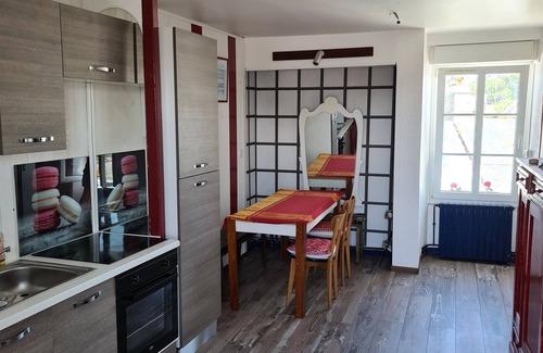 Morbihan Apartment | .pour 4 Personnes , Grande Chambre de 50m² Avec Salle de Bain