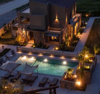 Toroni Hotel | Pournari Mountain Rooms