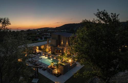 Toroni Hotel | Pournari Mountain Rooms