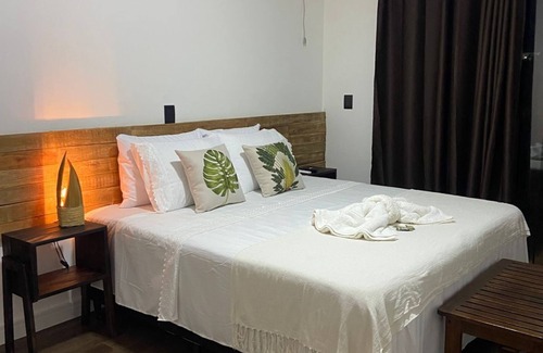 Praia da Armacao do Itapocoroi Hotel | Pousada Amaris