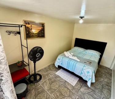 Paranagua Hotel | Pousada & Camping Tubarão