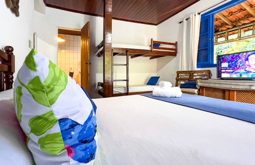 Vila do Abraao Hotel | Pousada Costa Verde