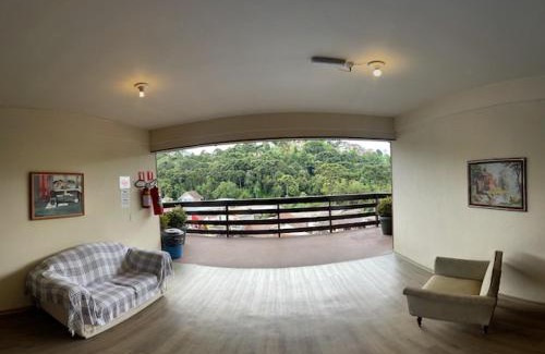 Vila Inglesa Hotel | Pousada da Brigida