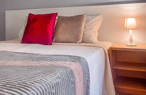 Vila Luiza Hotel | Pousada Suíça
