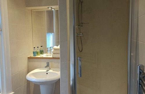 Scarborough Bed & Breakfast | Powys Lodge