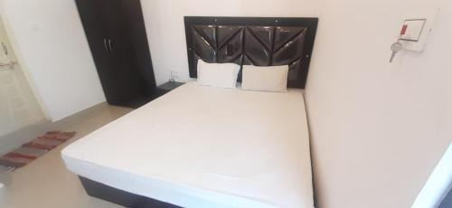 Shamshabad Hotel | PPH Living SS Grand