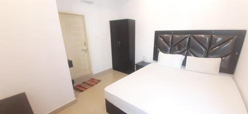 Shamshabad Hotel | PPH Living SS Grand