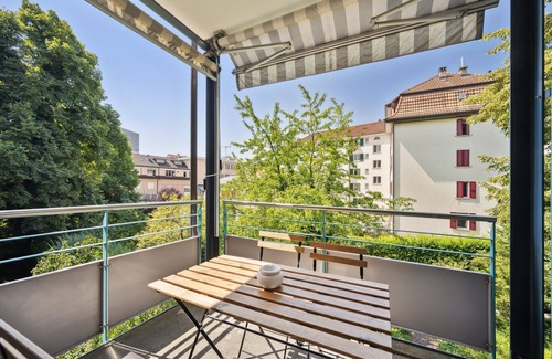 Seebach Apartment | Practical & Cozy 2BR Apartment