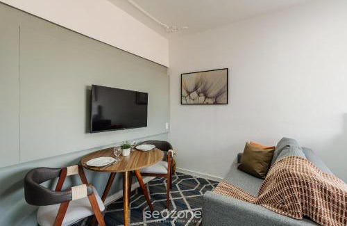 Azenha Apartment | Practical Studio Near Farroupilha Park HPN707