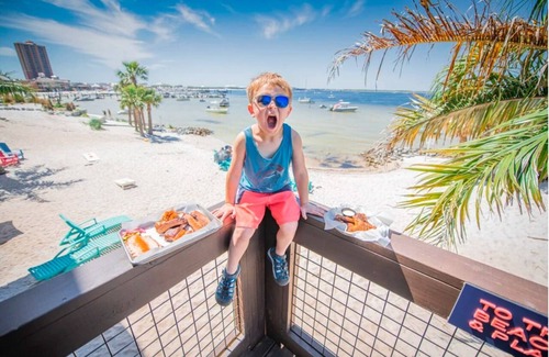 Sanders Beach House | Practically Perfect Place in Every Way