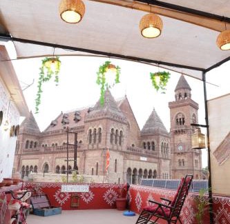 Bhuj Hotel | Prag View Heritage Homestay