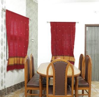 Bhuj Hotel | Prag View Heritage Homestay