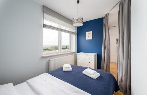 Praga Polnoc Apartment | Praga Tower Blue Apartment by Bookinghost